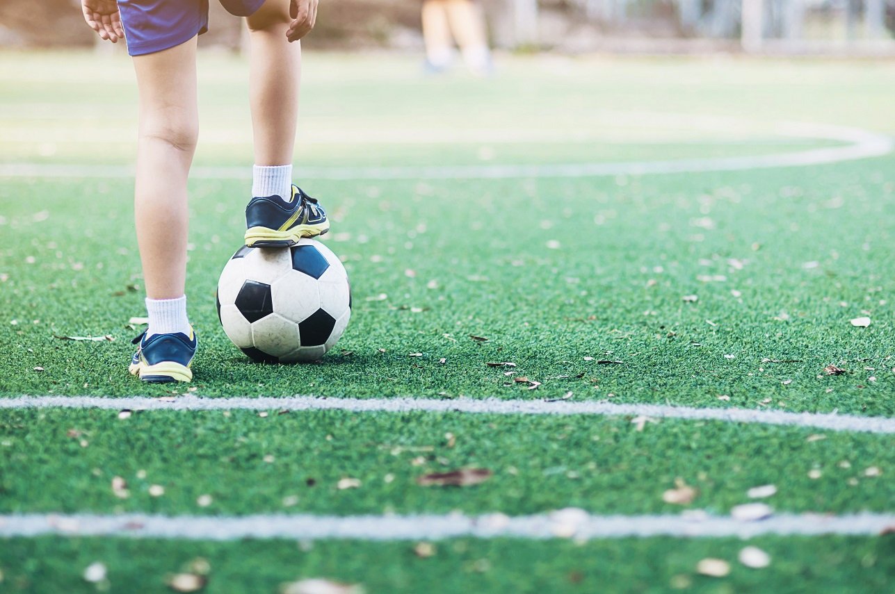 niño pelota