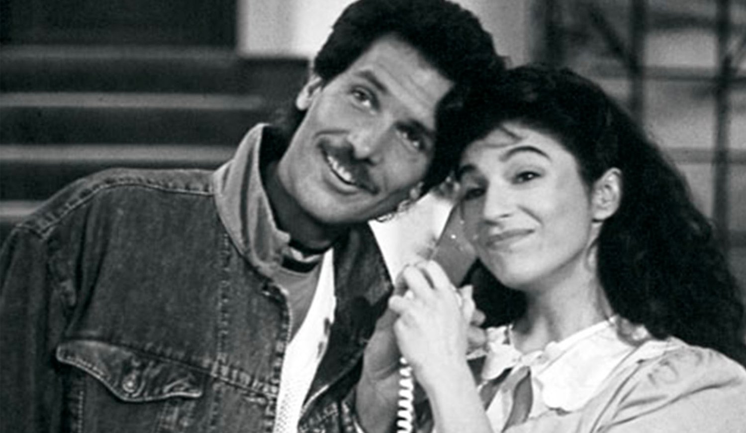 Raúl Taibo y Carolina Papaleo - Una Voz en el teléfono